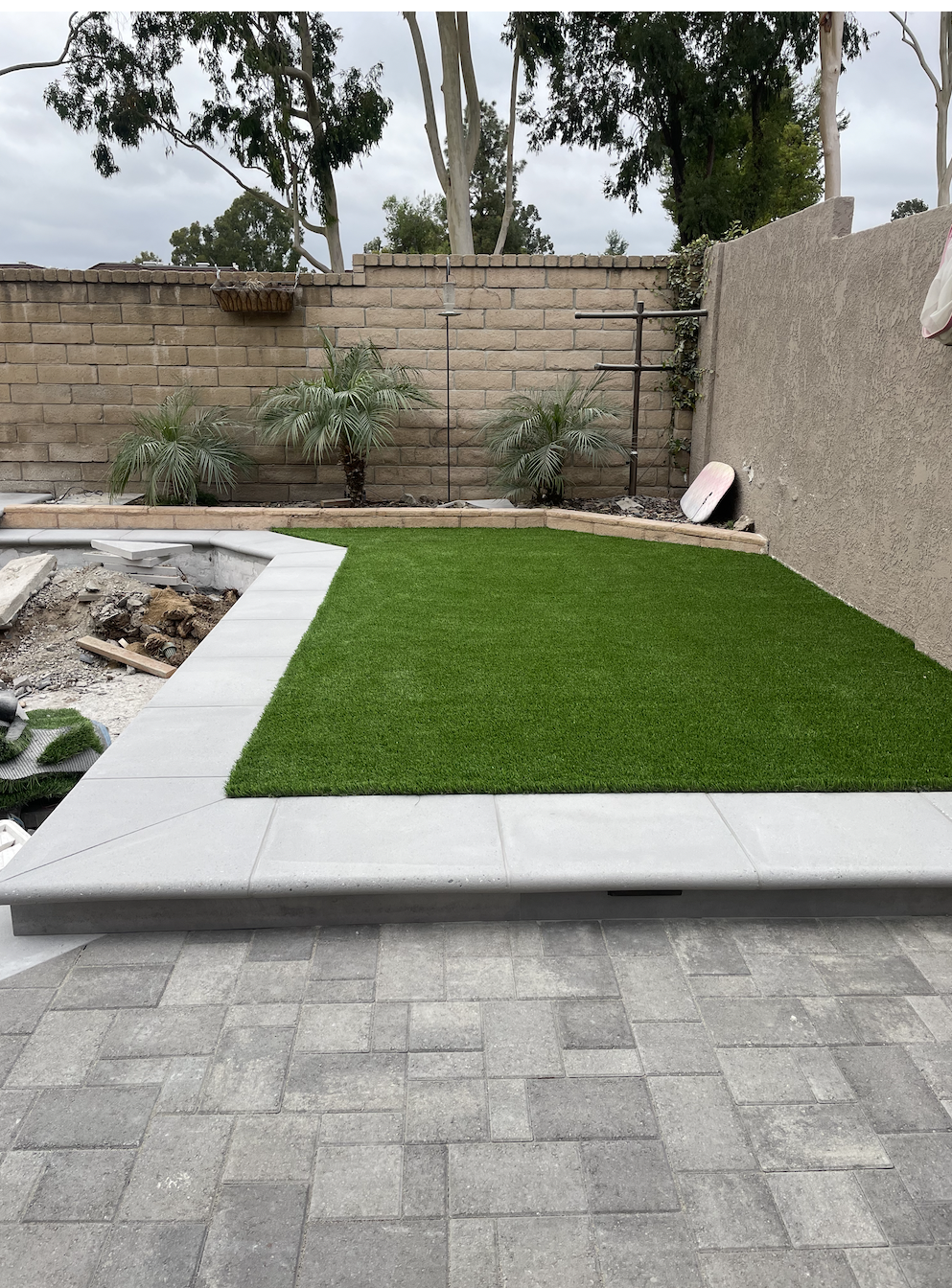 Turf & Paver Backyard